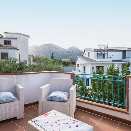 Azzurra オロゼーイ